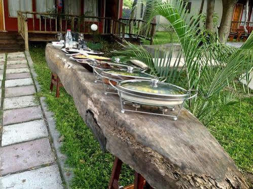 Rivernest Boutique Cottages Maun Exterior foto